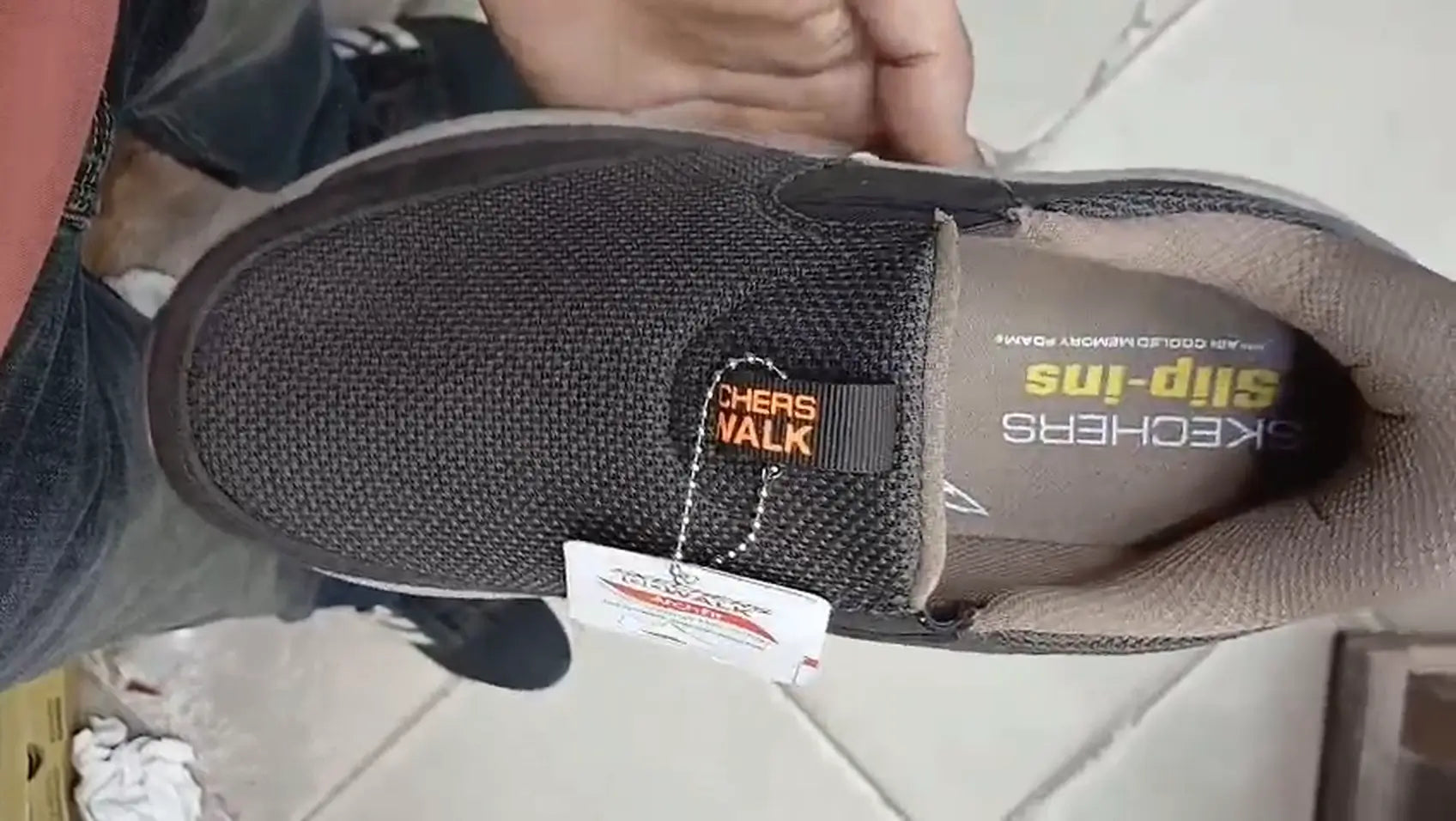 Skechers Easy Fit